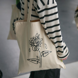 survive the rain - tote bag